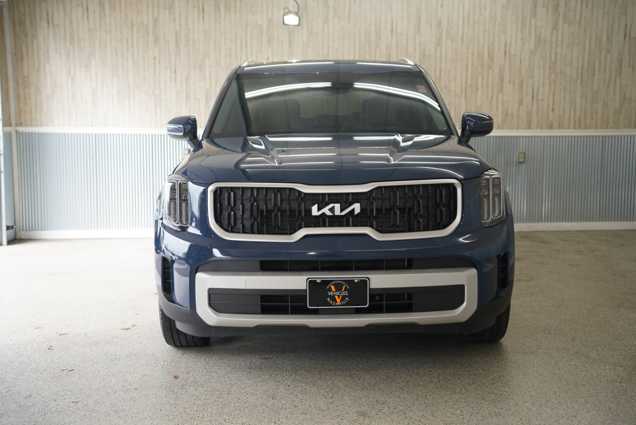 2024 Kia Telluride EX photo 2