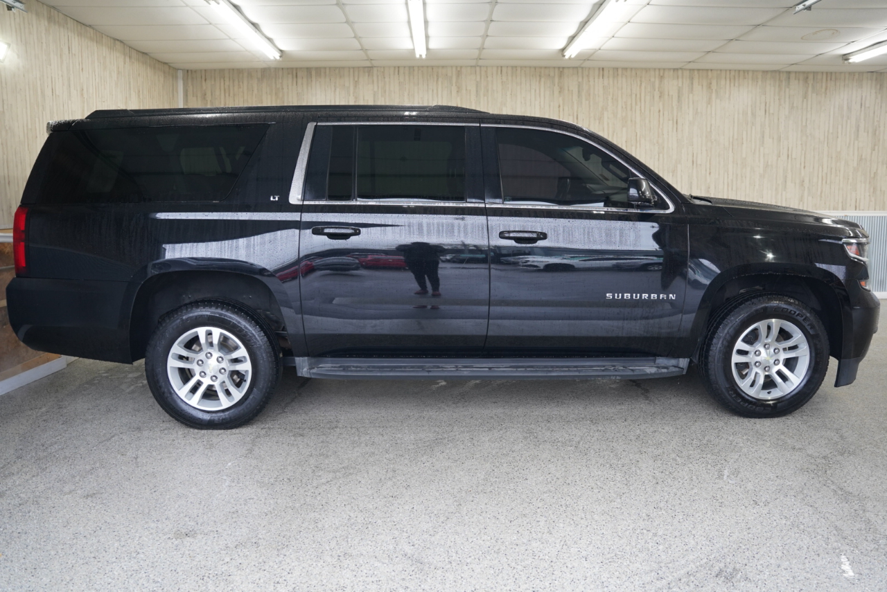 Chevrolet Suburban 2WD 4dr LT 2015 Chevrolet Suburban 2WD 4dr LT 2015