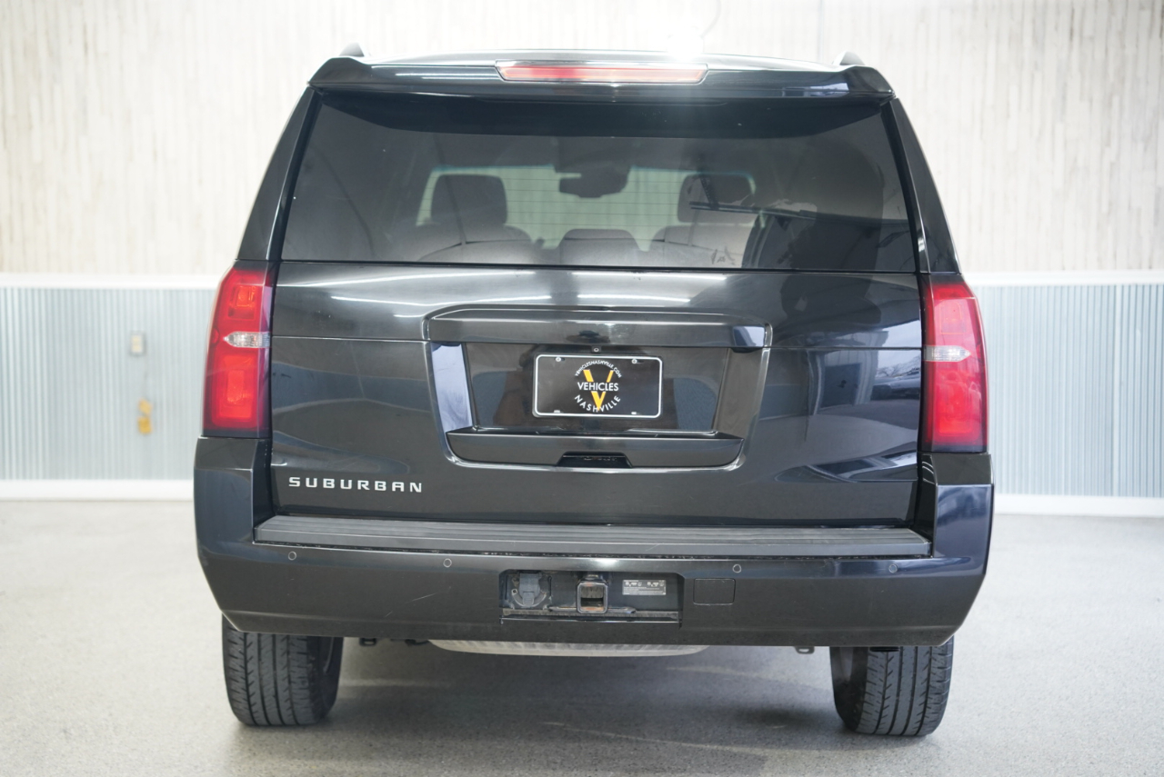 Chevrolet Suburban 2WD 4dr LT 2015