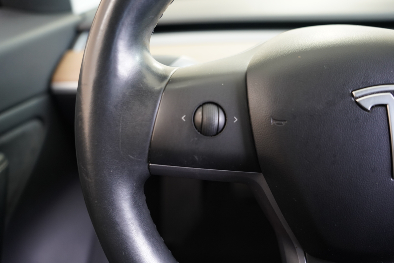 Tesla Model 3 Mid Range RWD *Ltd Avail* 2019 Tesla Model 3 Mid Range RWD *Ltd Avail* 2019