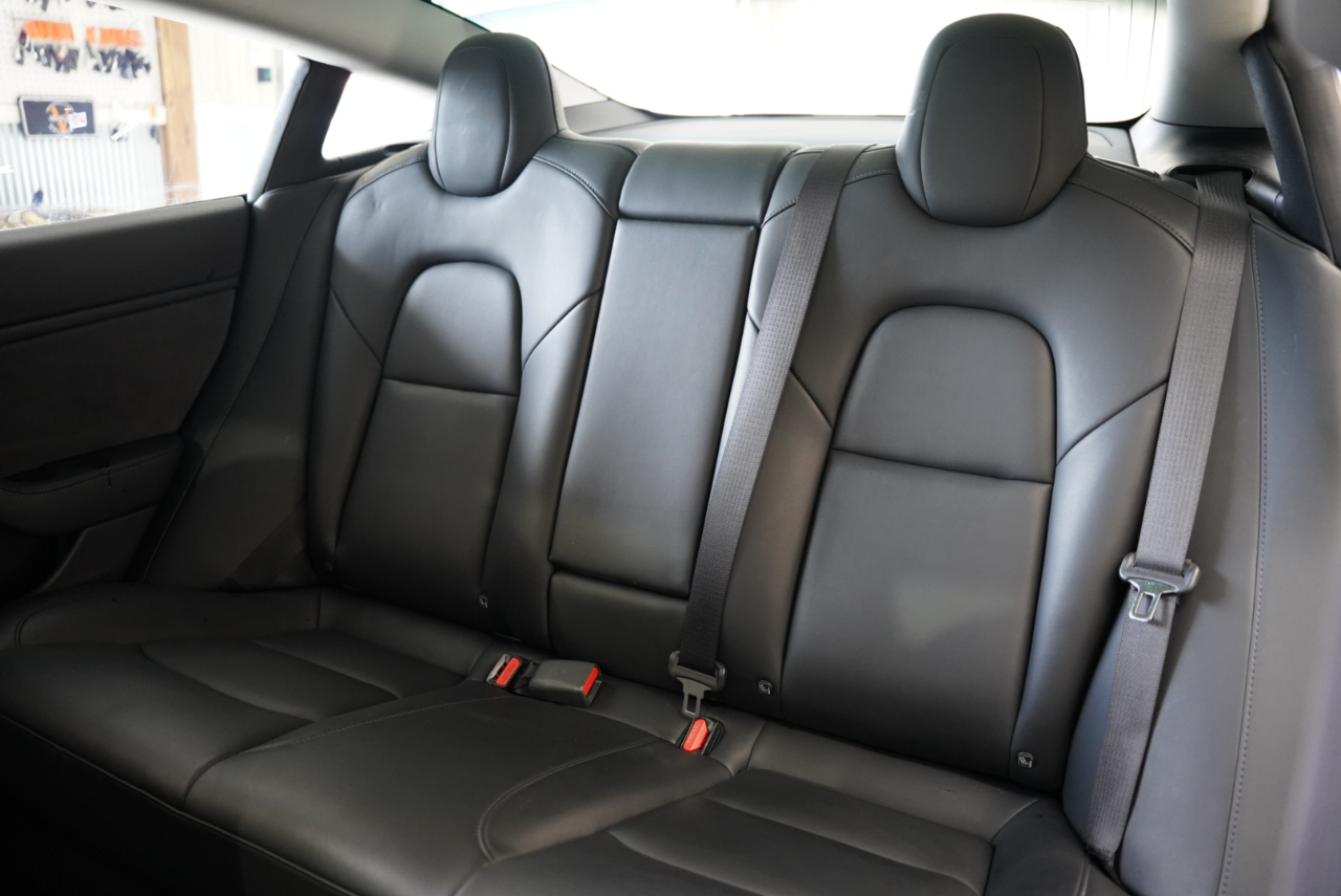 Tesla Model 3 Mid Range RWD *Ltd Avail* 2019 Tesla Model 3 Mid Range RWD *Ltd Avail* 2019