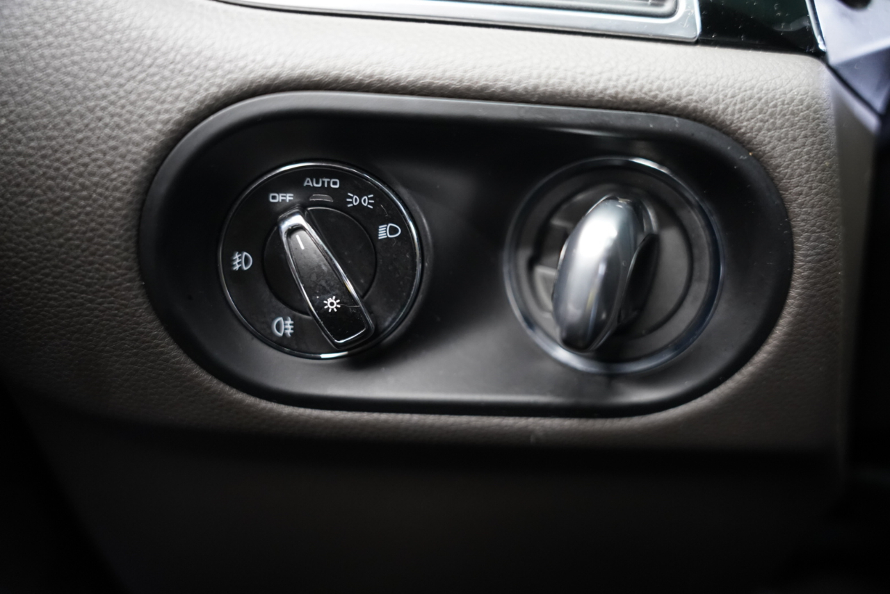 Porsche Macan AWD 2017 Porsche Macan AWD 2017