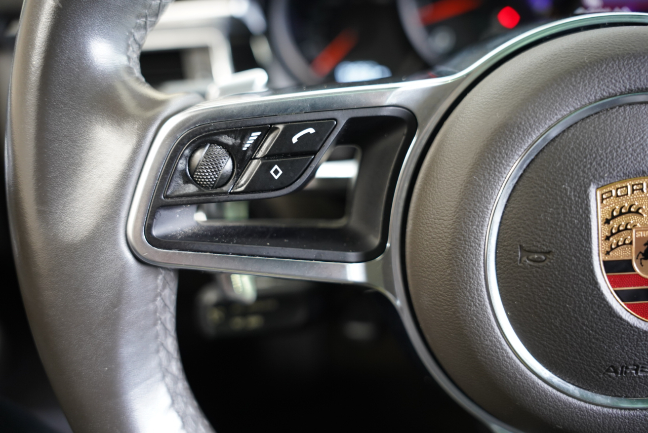 Porsche Macan AWD 2017 Porsche Macan AWD 2017