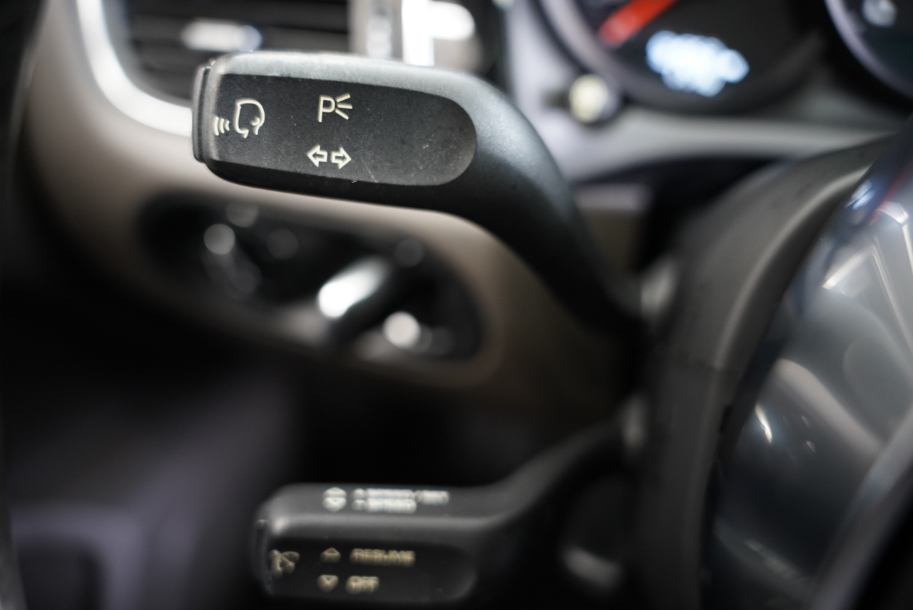 Porsche Macan AWD 2017 Porsche Macan AWD 2017