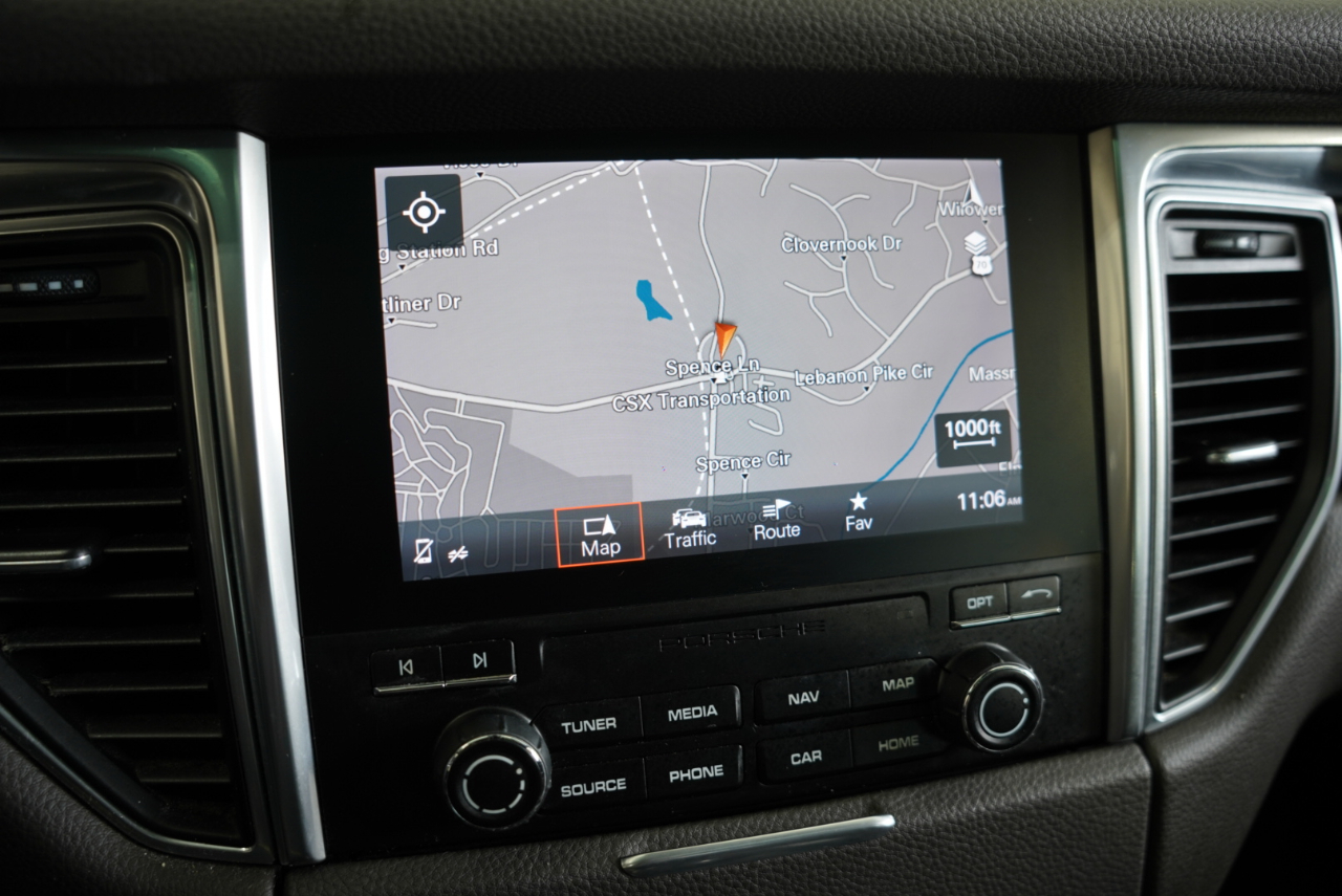 Porsche Macan AWD 2017 Porsche Macan AWD 2017