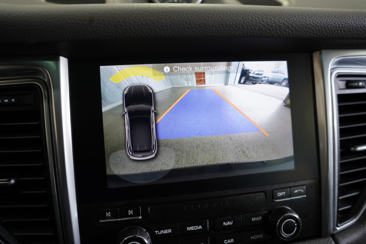 Porsche Macan AWD 2017 Porsche Macan AWD 2017