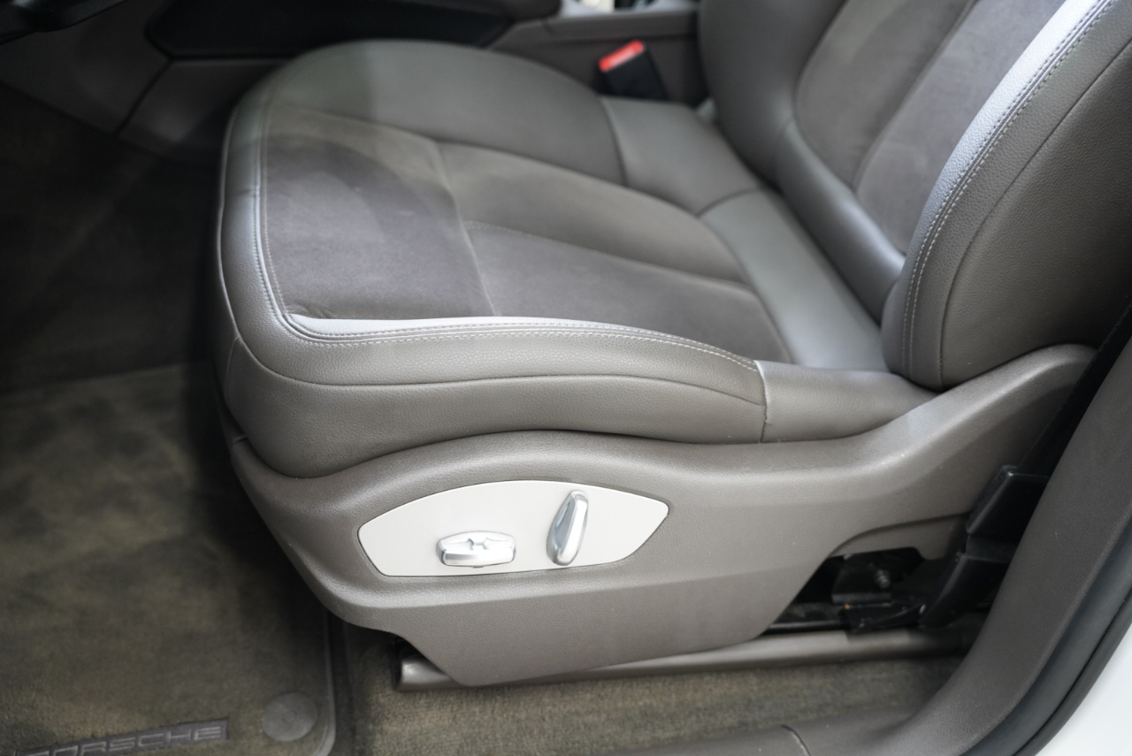 Porsche Macan AWD 2017 Porsche Macan AWD 2017