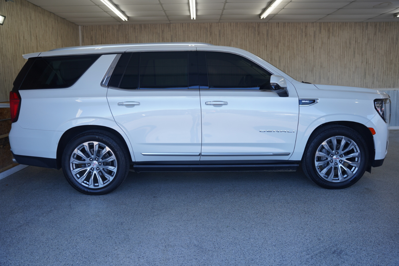 GMC Yukon 4WD 4dr Denali 2021 GMC Yukon 4WD 4dr Denali 2021