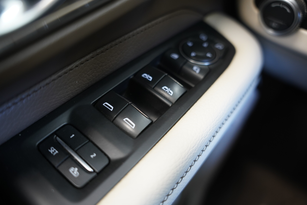 GMC Yukon 4WD 4dr Denali 2021 GMC Yukon 4WD 4dr Denali 2021