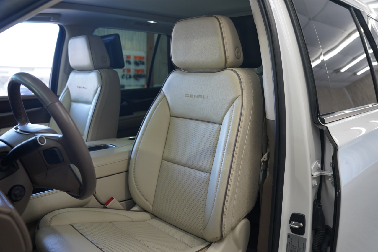 GMC Yukon 4WD 4dr Denali 2021 GMC Yukon 4WD 4dr Denali 2021