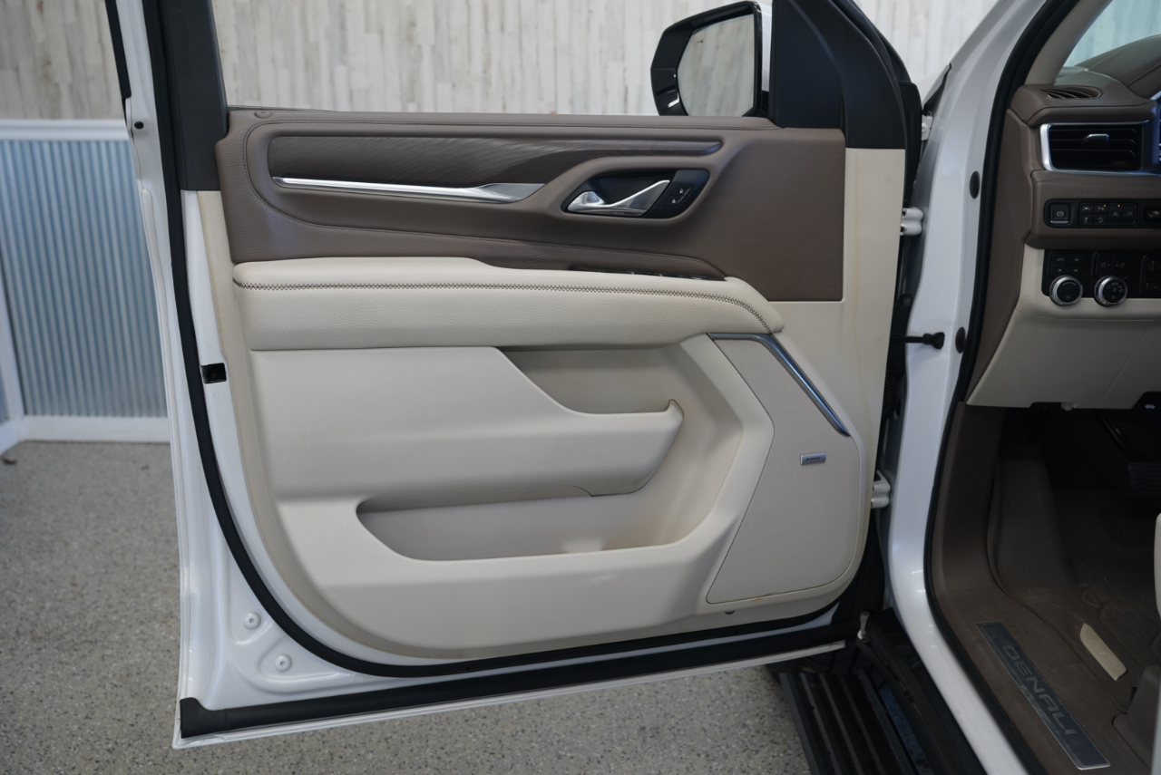 GMC Yukon 4WD 4dr Denali 2021 GMC Yukon 4WD 4dr Denali 2021