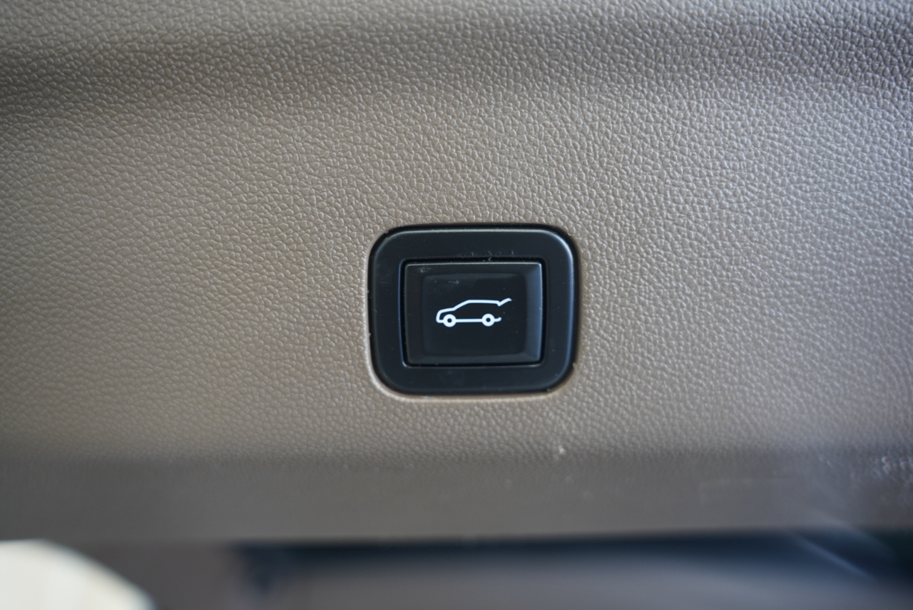 GMC Yukon 4WD 4dr Denali 2021 GMC Yukon 4WD 4dr Denali 2021