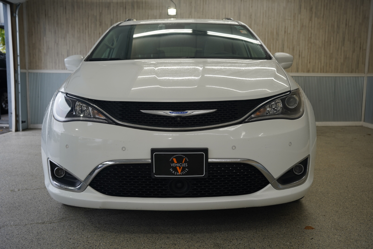 Chrysler Pacifica Touring L Plus FWD 2018 Chrysler Pacifica Touring L Plus FWD 2018