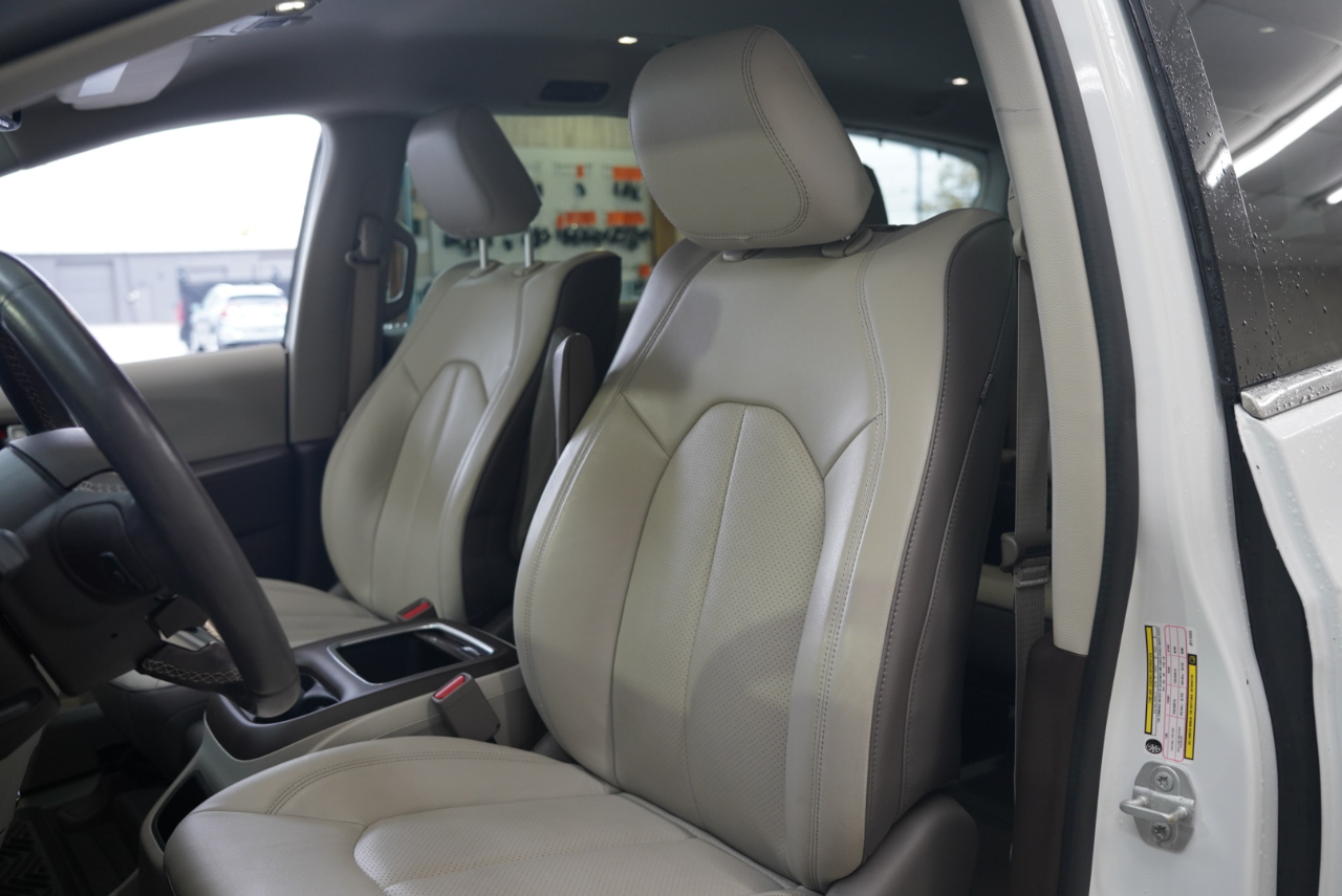 Chrysler Pacifica Touring L Plus FWD 2018 Chrysler Pacifica Touring L Plus FWD 2018