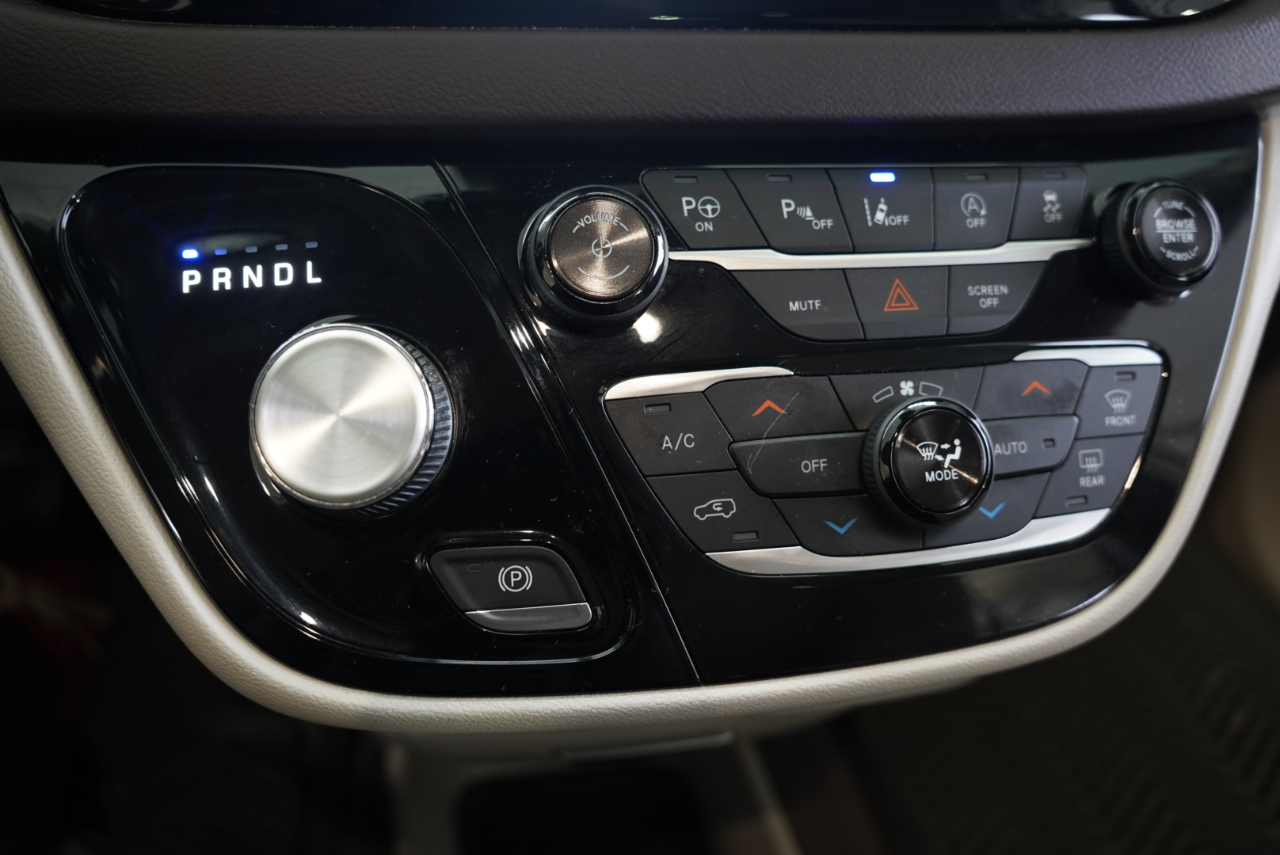 Chrysler Pacifica Touring L Plus FWD 2018 Chrysler Pacifica Touring L Plus FWD 2018