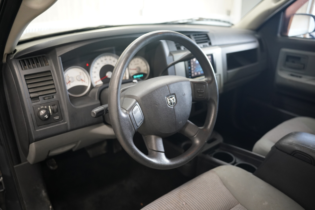 Dodge Dakota 2WD Crew Cab SLT 2008 Dodge Dakota 2WD Crew Cab SLT 2008