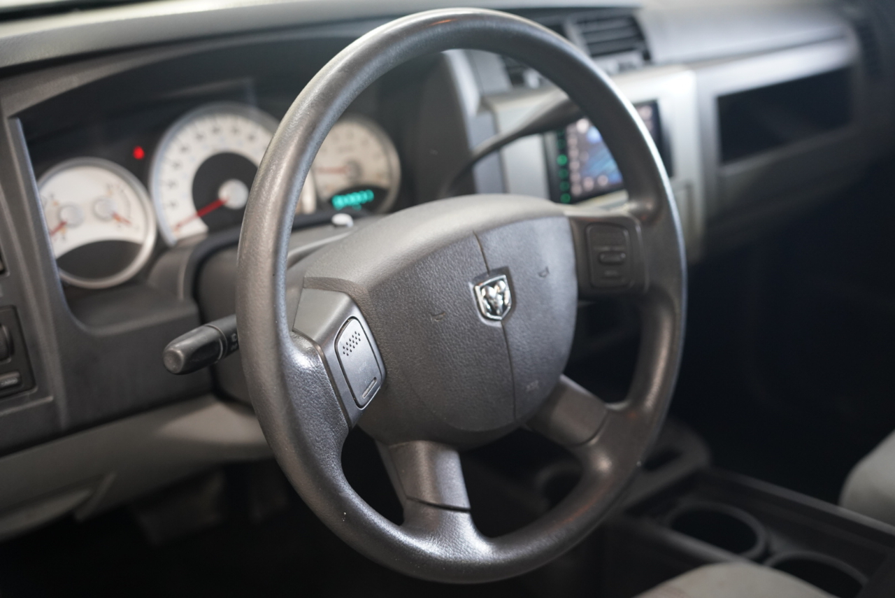 Dodge Dakota 2WD Crew Cab SLT 2008 Dodge Dakota 2WD Crew Cab SLT 2008