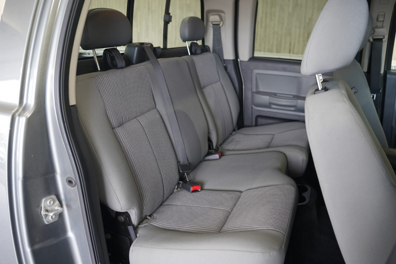 Dodge Dakota 2WD Crew Cab SLT 2008 Dodge Dakota 2WD Crew Cab SLT 2008