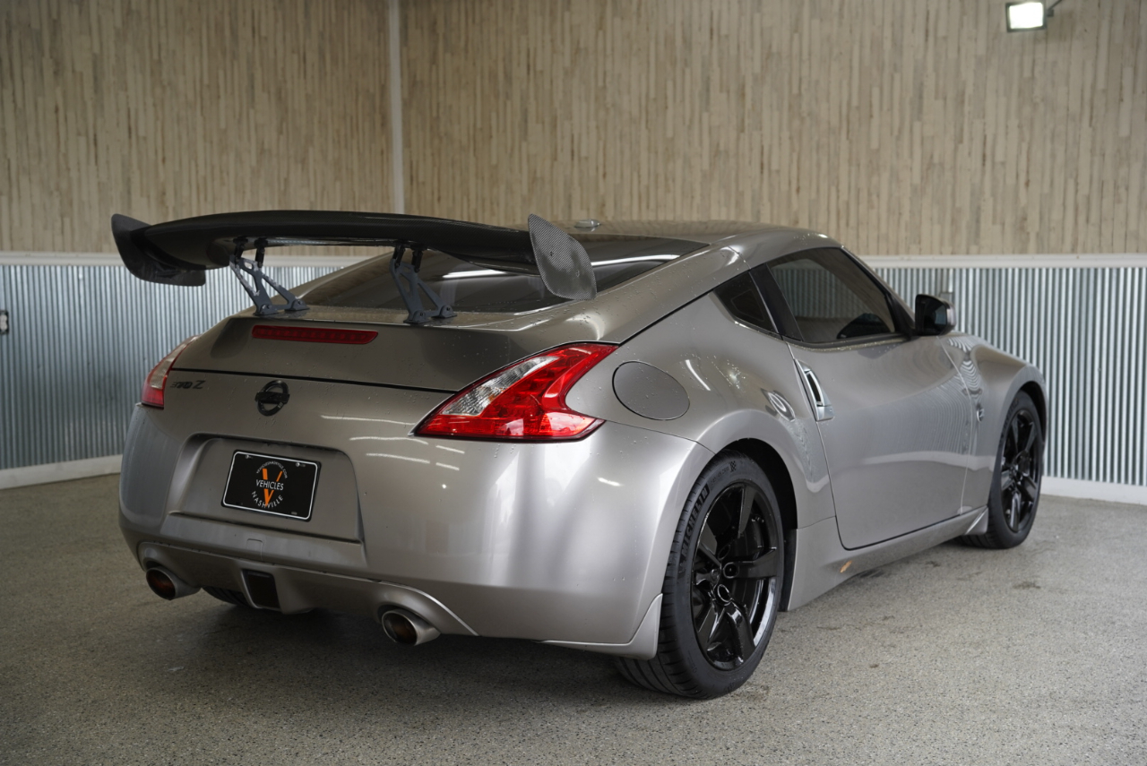 Nissan 370Z 2dr Cpe Auto Touring 2009 Nissan 370Z 2dr Cpe Auto Touring 2009