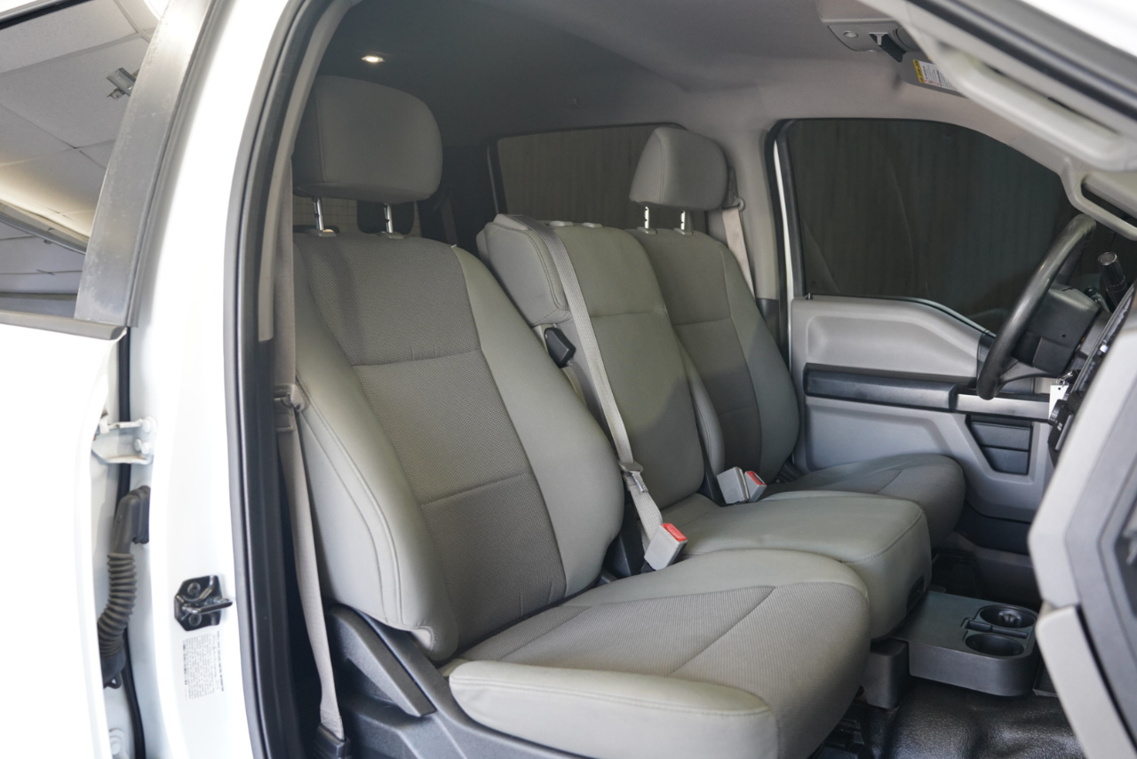 Ford Super Duty F-350 DRW XL 4WD Crew Cab 8' Box 2019 Ford Super Duty F-350 DRW XL 4WD Crew Cab 8' Box 2019