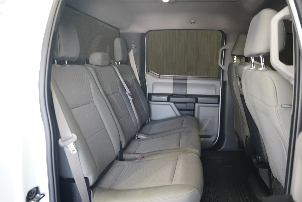 Ford Super Duty F-350 DRW XL 4WD Crew Cab 8' Box 2019 Ford Super Duty F-350 DRW XL 4WD Crew Cab 8' Box 2019