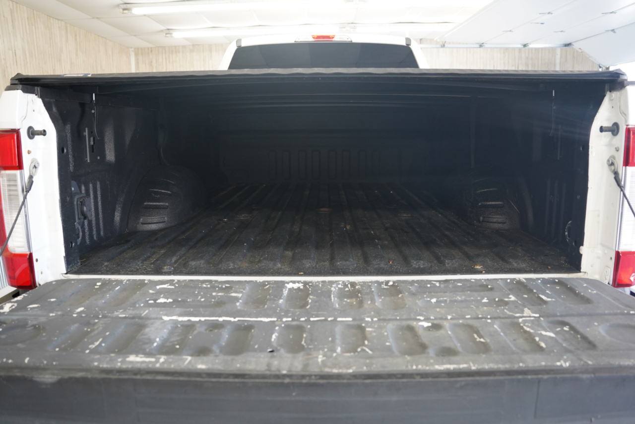 Ford Super Duty F-350 DRW XL 4WD Crew Cab 8' Box 2019 Ford Super Duty F-350 DRW XL 4WD Crew Cab 8' Box 2019