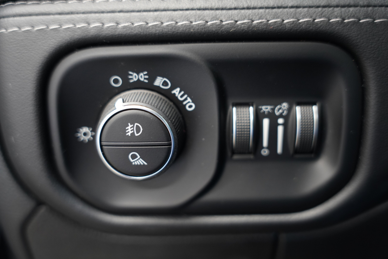 RAM 1500 TRX 4x4 Crew Cab 5'7" Box 2022 RAM 1500 TRX 4x4 Crew Cab 5'7" Box 2022