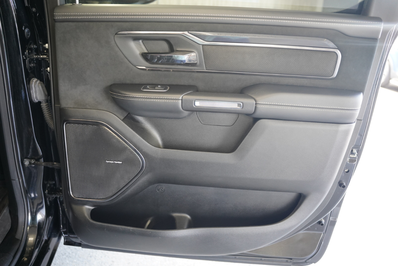 RAM 1500 TRX 4x4 Crew Cab 5'7" Box 2022 RAM 1500 TRX 4x4 Crew Cab 5'7" Box 2022