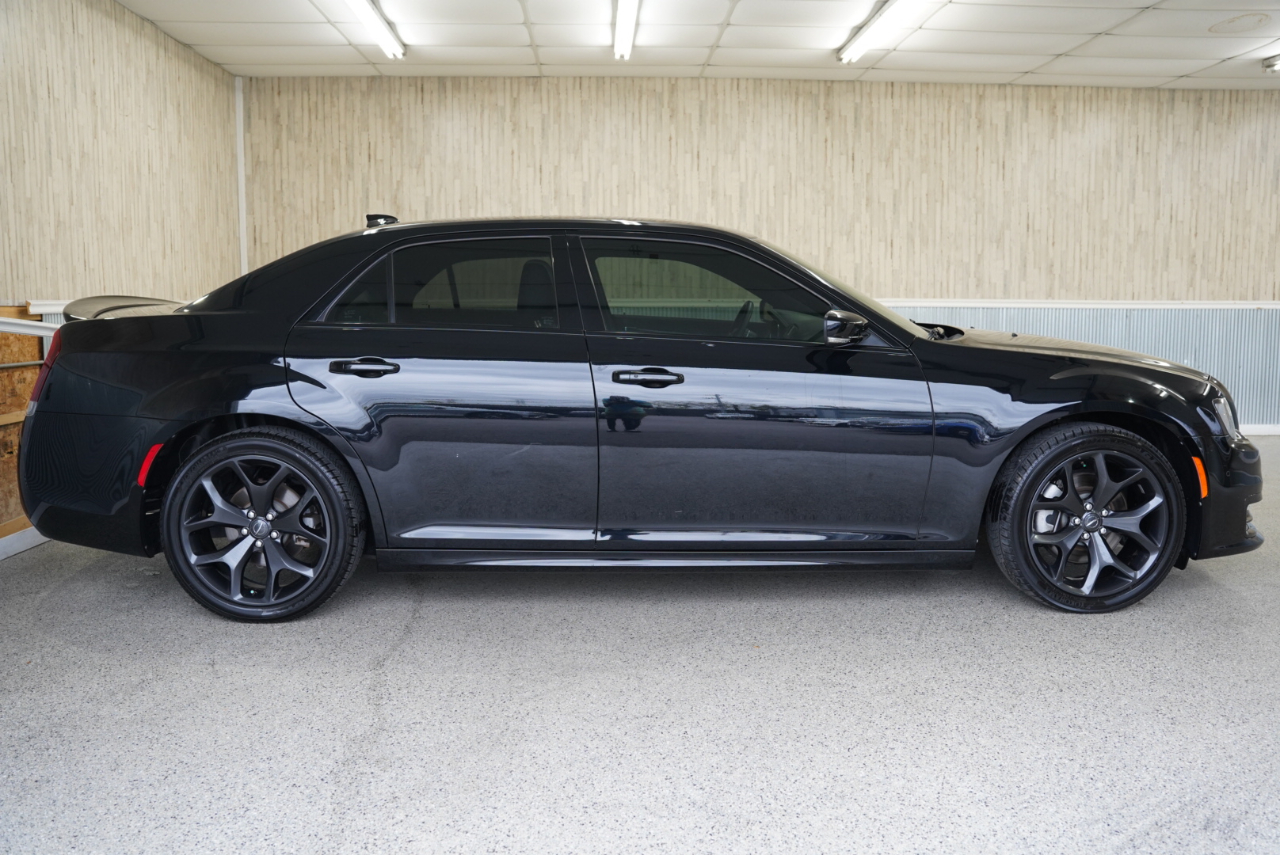 Chrysler 300 300S RWD 2021 Chrysler 300 300S RWD 2021