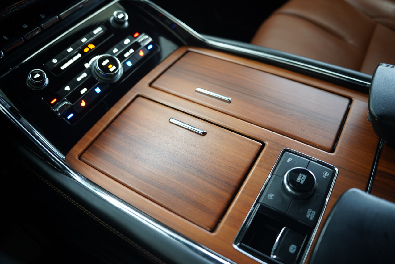 Lincoln Navigator 4x4 Reserve 2018 Lincoln Navigator 4x4 Reserve 2018