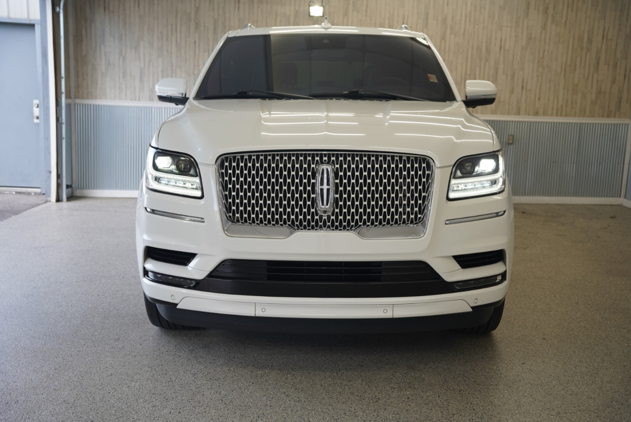 Lincoln Navigator Reserve 4x4 2020 Lincoln Navigator Reserve 4x4 2020