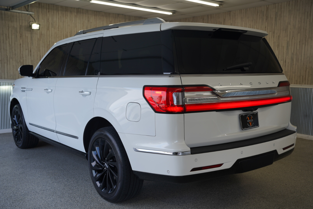 Lincoln Navigator Reserve 4x4 2020 Lincoln Navigator Reserve 4x4 2020