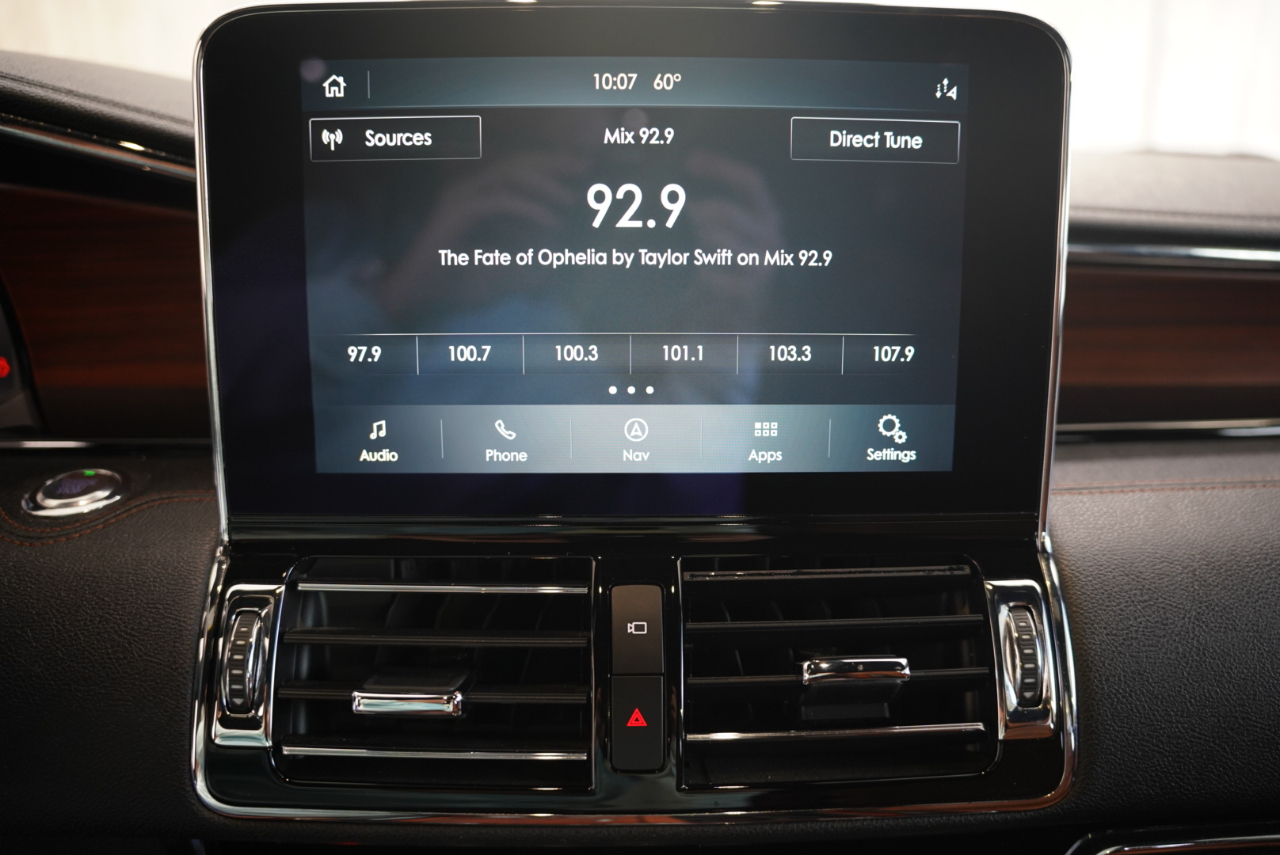 Lincoln Navigator Reserve 4x4 2020 Lincoln Navigator Reserve 4x4 2020