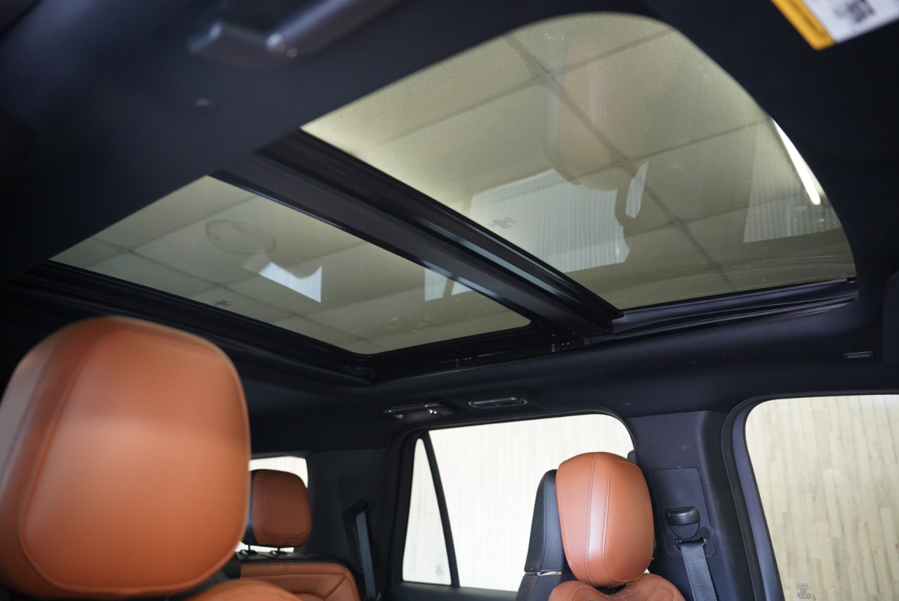 Lincoln Navigator Reserve 4x4 2020 Lincoln Navigator Reserve 4x4 2020