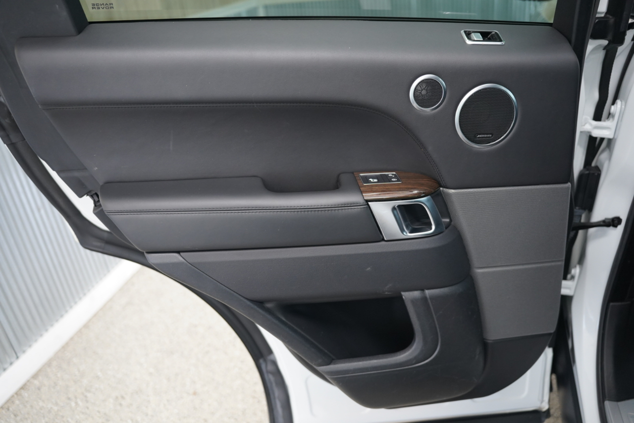 Land Rover Range Rover Sport V8 Supercharged 2018 Land Rover Range Rover Sport V8 Supercharged 2018