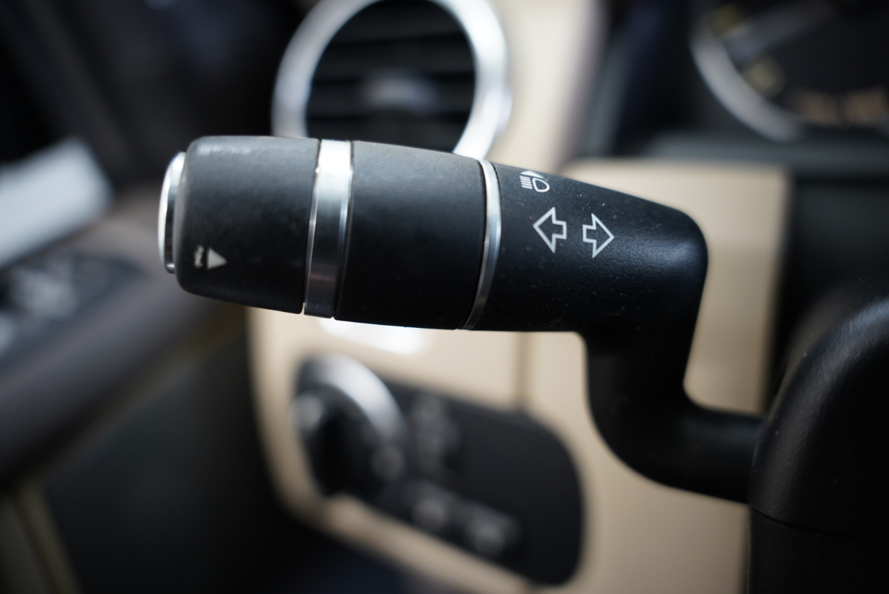 Land Rover LR4 4WD 4dr HSE 2012 Land Rover LR4 4WD 4dr HSE 2012