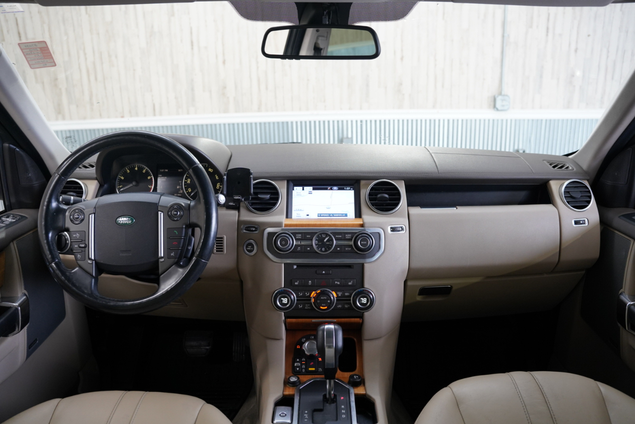 Land Rover LR4 4WD 4dr HSE 2012 Land Rover LR4 4WD 4dr HSE 2012