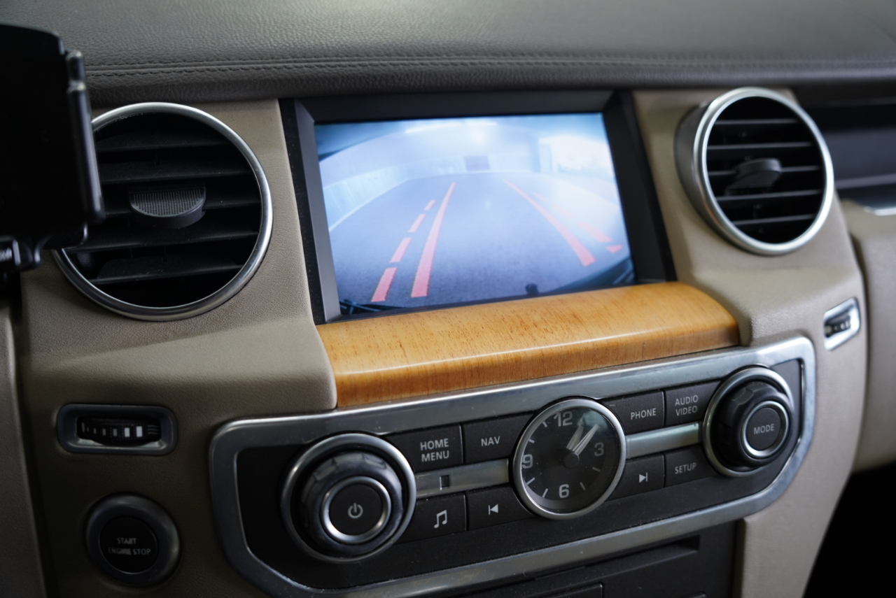 Land Rover LR4 4WD 4dr HSE 2012 Land Rover LR4 4WD 4dr HSE 2012