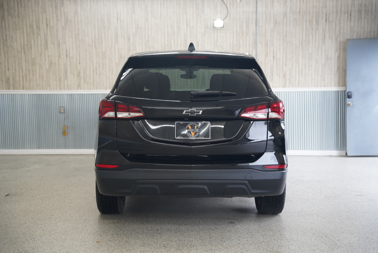Chevrolet Equinox FWD 4dr LS w/1LS 2024 Chevrolet Equinox FWD 4dr LS w/1LS 2024