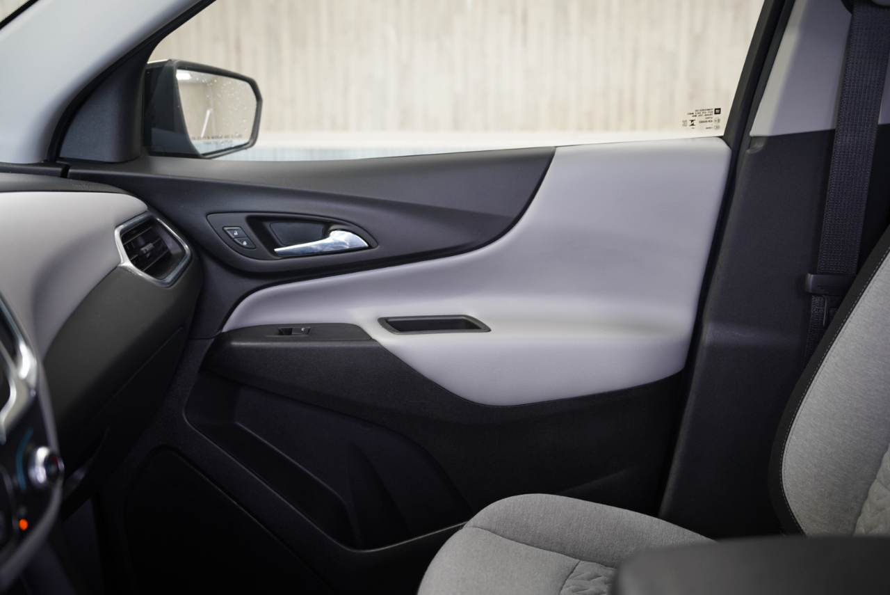 Chevrolet Equinox FWD 4dr LS w/1LS 2024 Chevrolet Equinox FWD 4dr LS w/1LS 2024