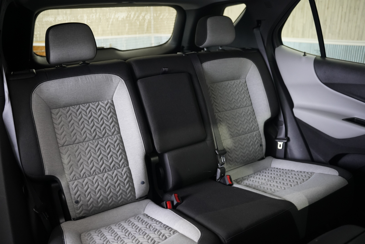 Chevrolet Equinox FWD 4dr LS w/1LS 2024 Chevrolet Equinox FWD 4dr LS w/1LS 2024