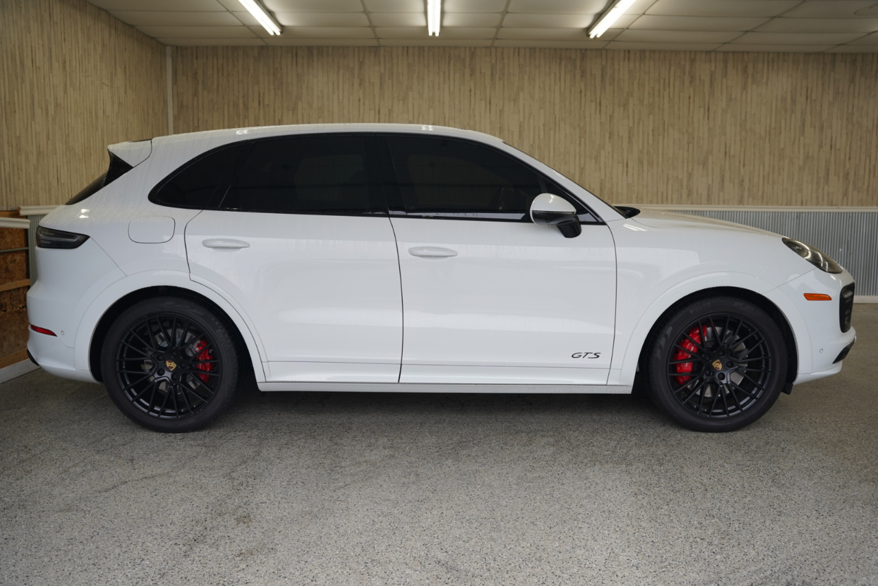 Porsche Cayenne GTS AWD 2022 Porsche Cayenne GTS AWD 2022