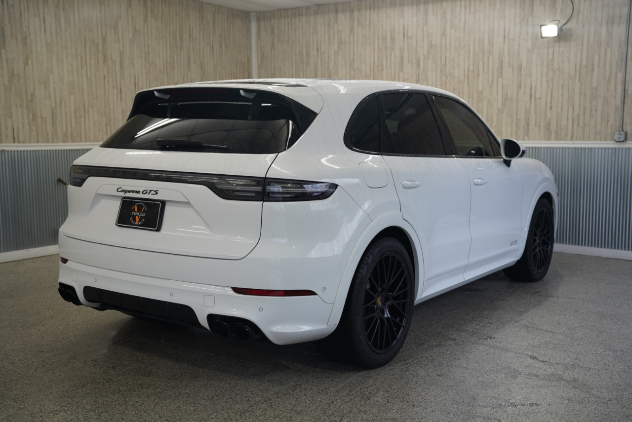 Porsche Cayenne GTS AWD 2022 Porsche Cayenne GTS AWD 2022