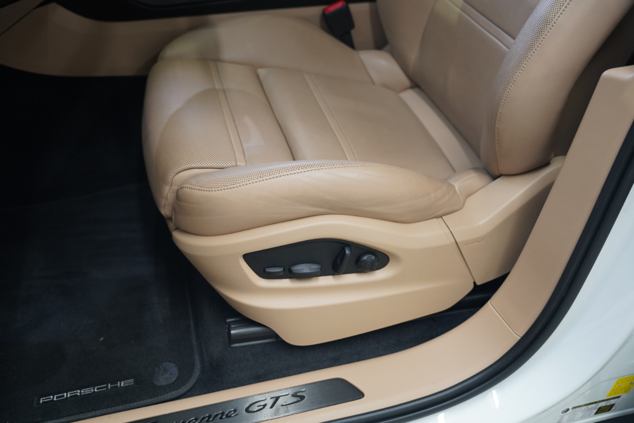 Porsche Cayenne GTS AWD 2022 Porsche Cayenne GTS AWD 2022