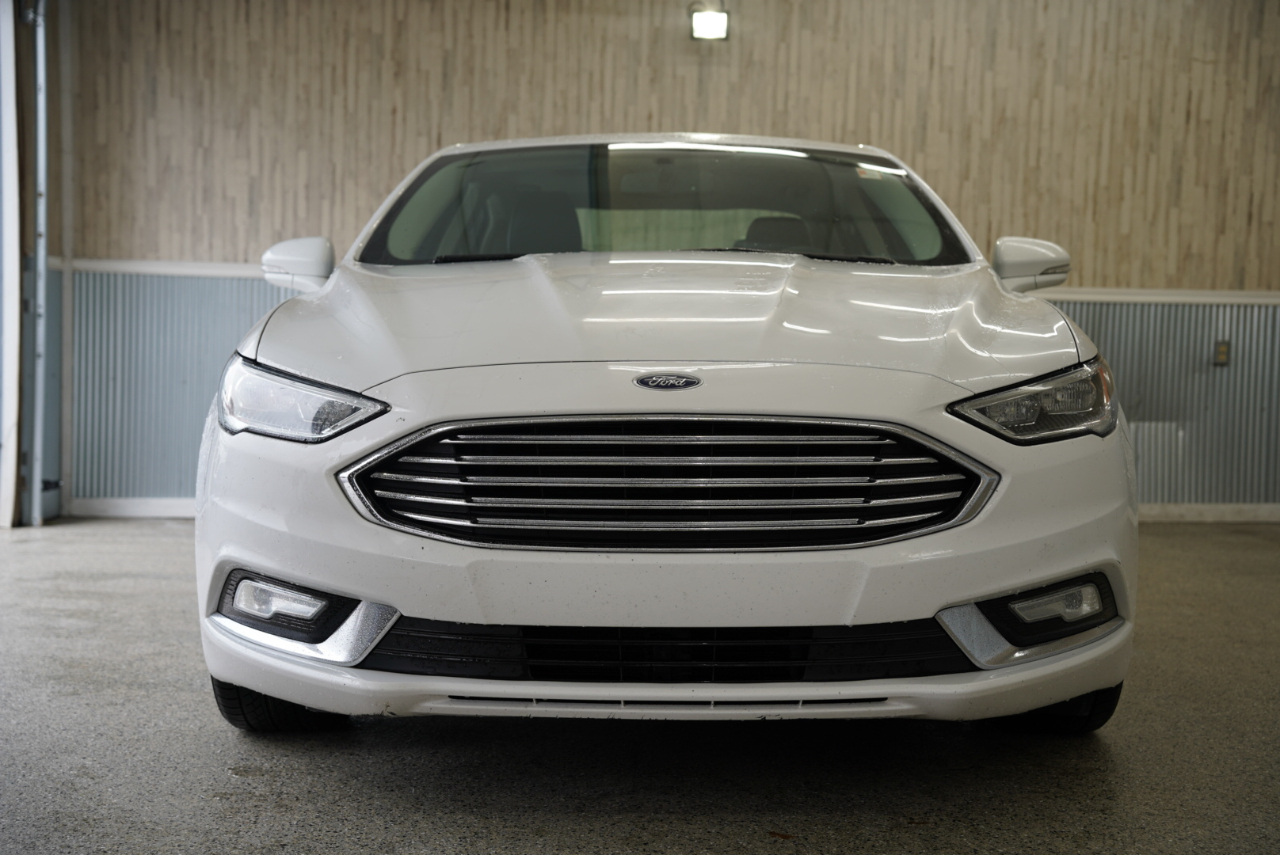 Ford Fusion SE FWD 2017 Ford Fusion SE FWD 2017