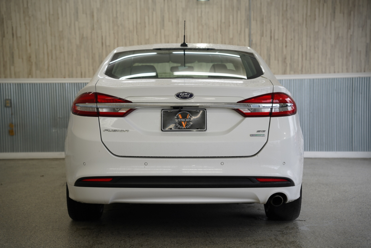 Ford Fusion SE FWD 2017 Ford Fusion SE FWD 2017