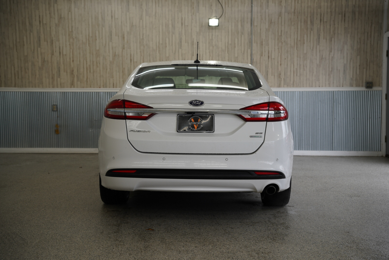 Ford Fusion SE FWD 2017 Ford Fusion SE FWD 2017