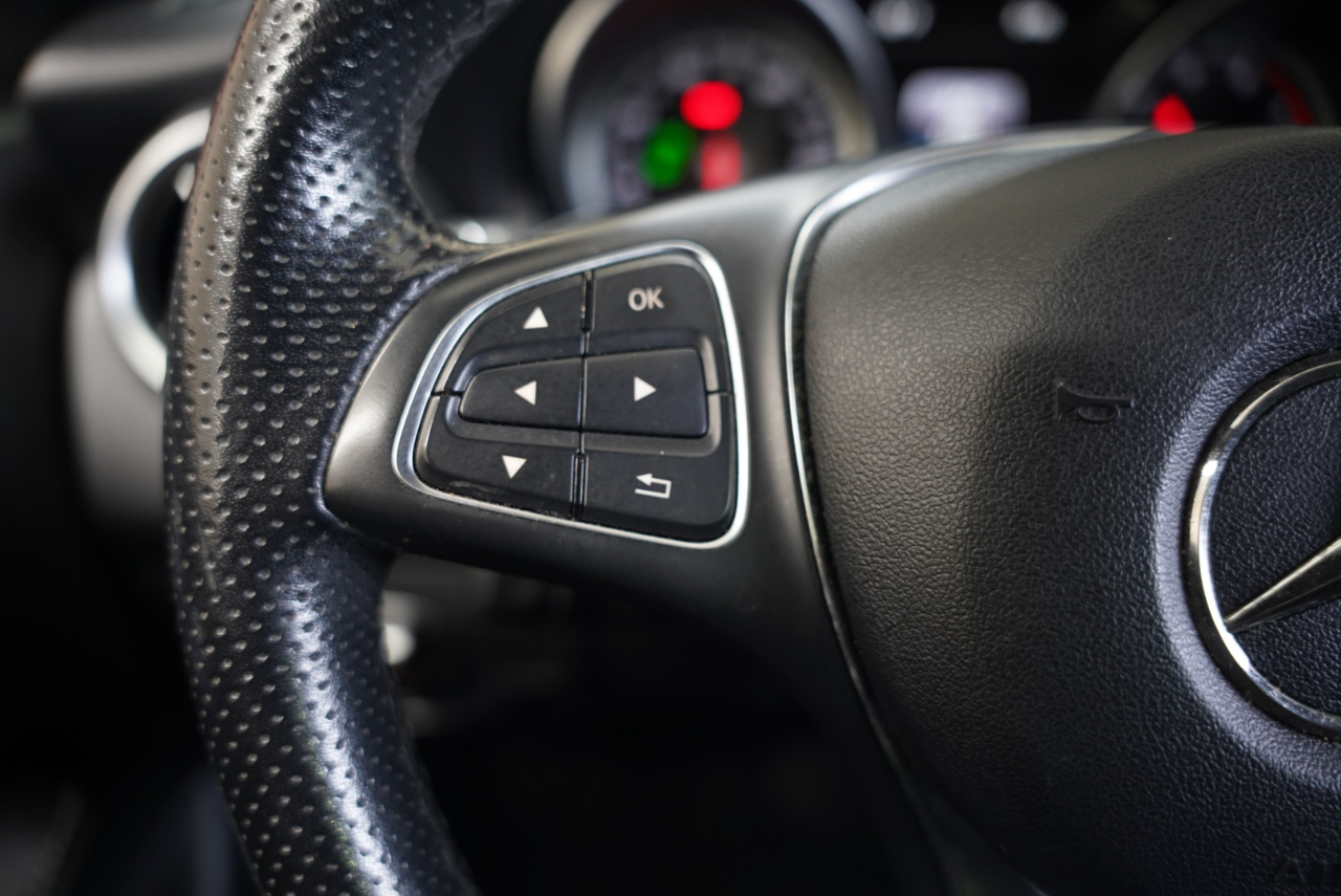 Mercedes-Benz GLA GLA 250 SUV 2020 Mercedes-Benz GLA GLA 250 SUV 2020