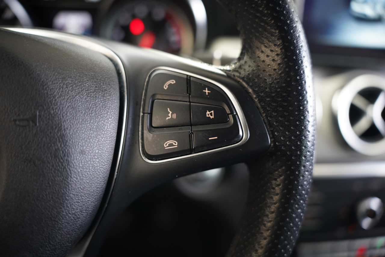 Mercedes-Benz GLA GLA 250 SUV 2020 Mercedes-Benz GLA GLA 250 SUV 2020