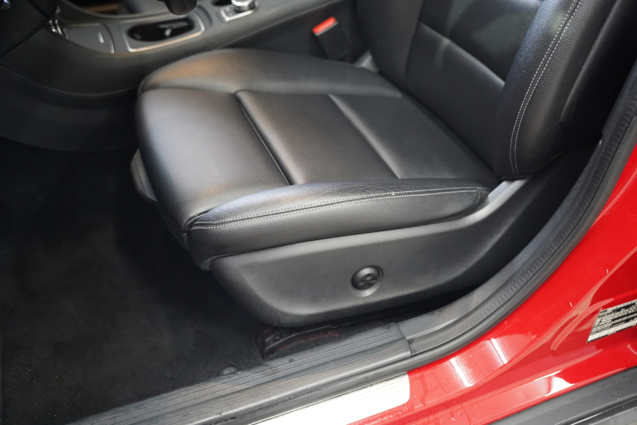 Mercedes-Benz GLA GLA 250 SUV 2020 Mercedes-Benz GLA GLA 250 SUV 2020